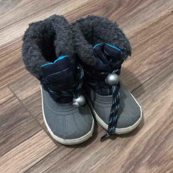 Winter boot - Picture 2 of 5